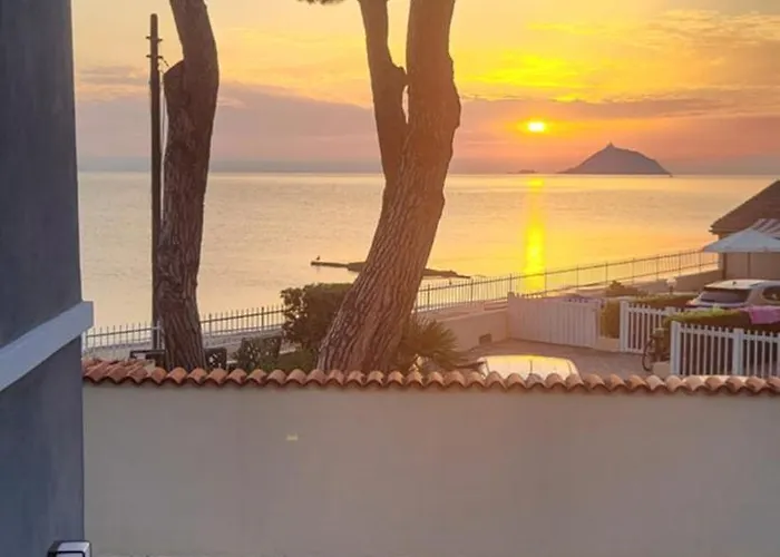 Апартаменты House