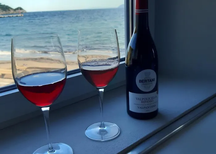 Apartment House Cavo